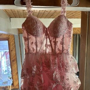 Zapaka Prom Dress. Light Pink, Size 4-6